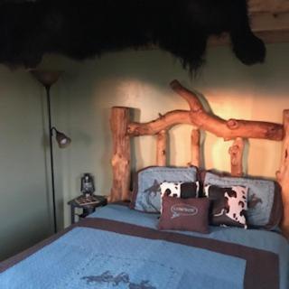 Montana Old West Cabins Vendégház Babb Kültér fotó